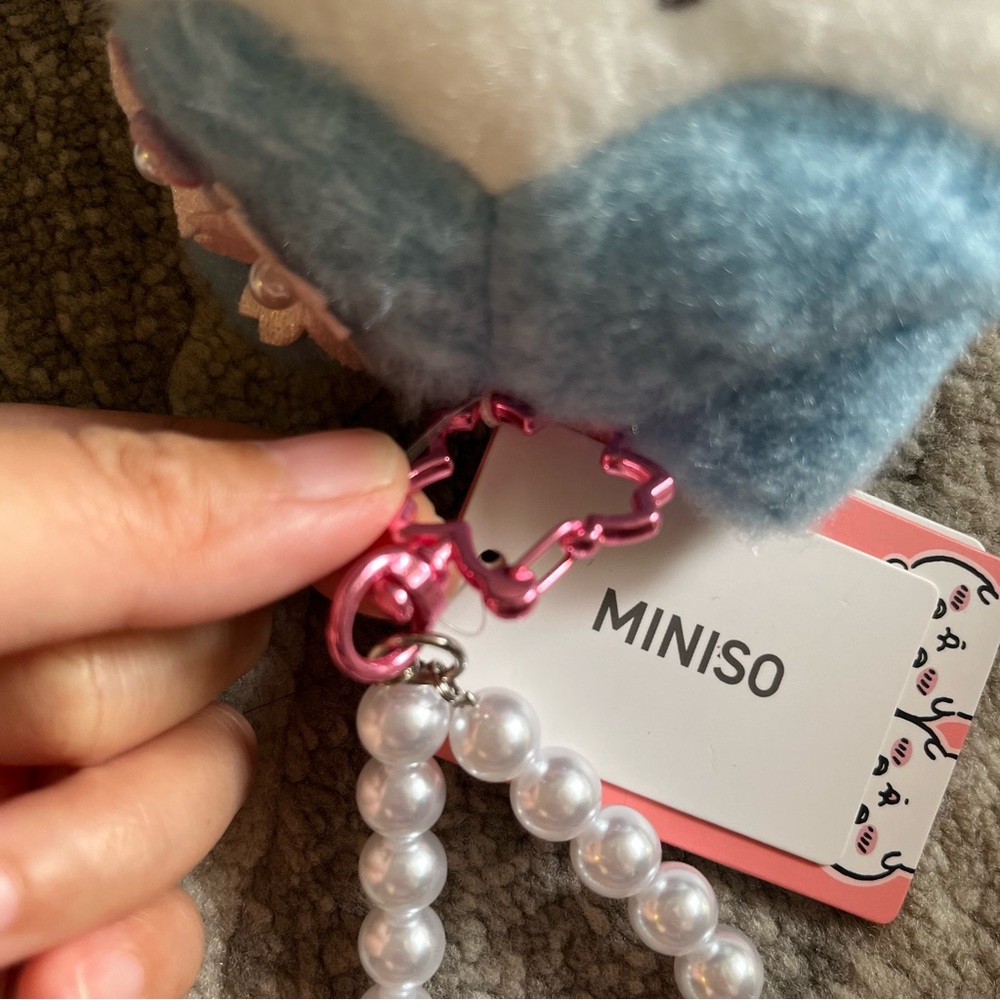 BNWT Miniso Chiikawa Sakura Season Plush Coin Purse Charm (Hachiware) - Picture 4 of 7